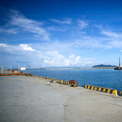 日高港