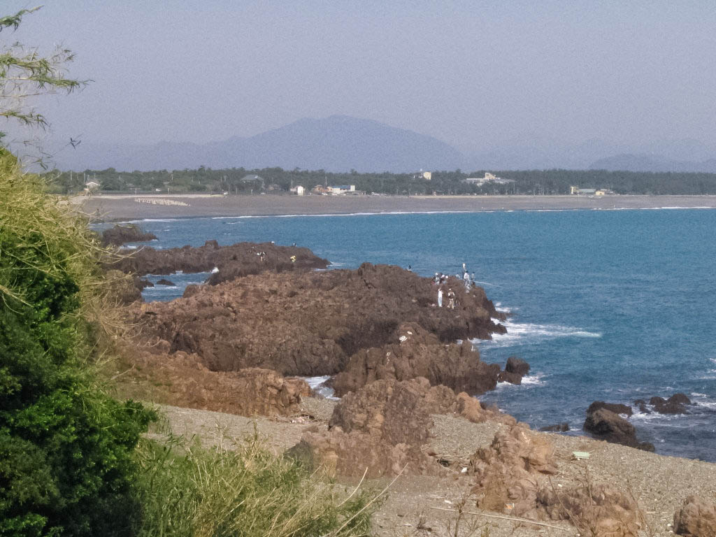 煙樹ケ浜、潮吹岩周辺