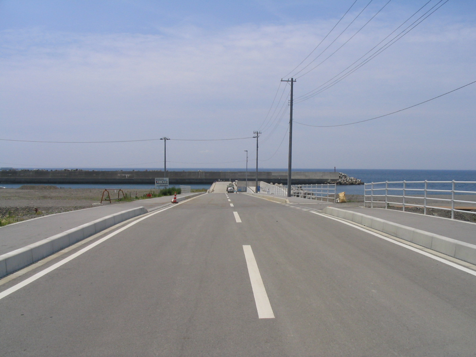 日高川河口北岸