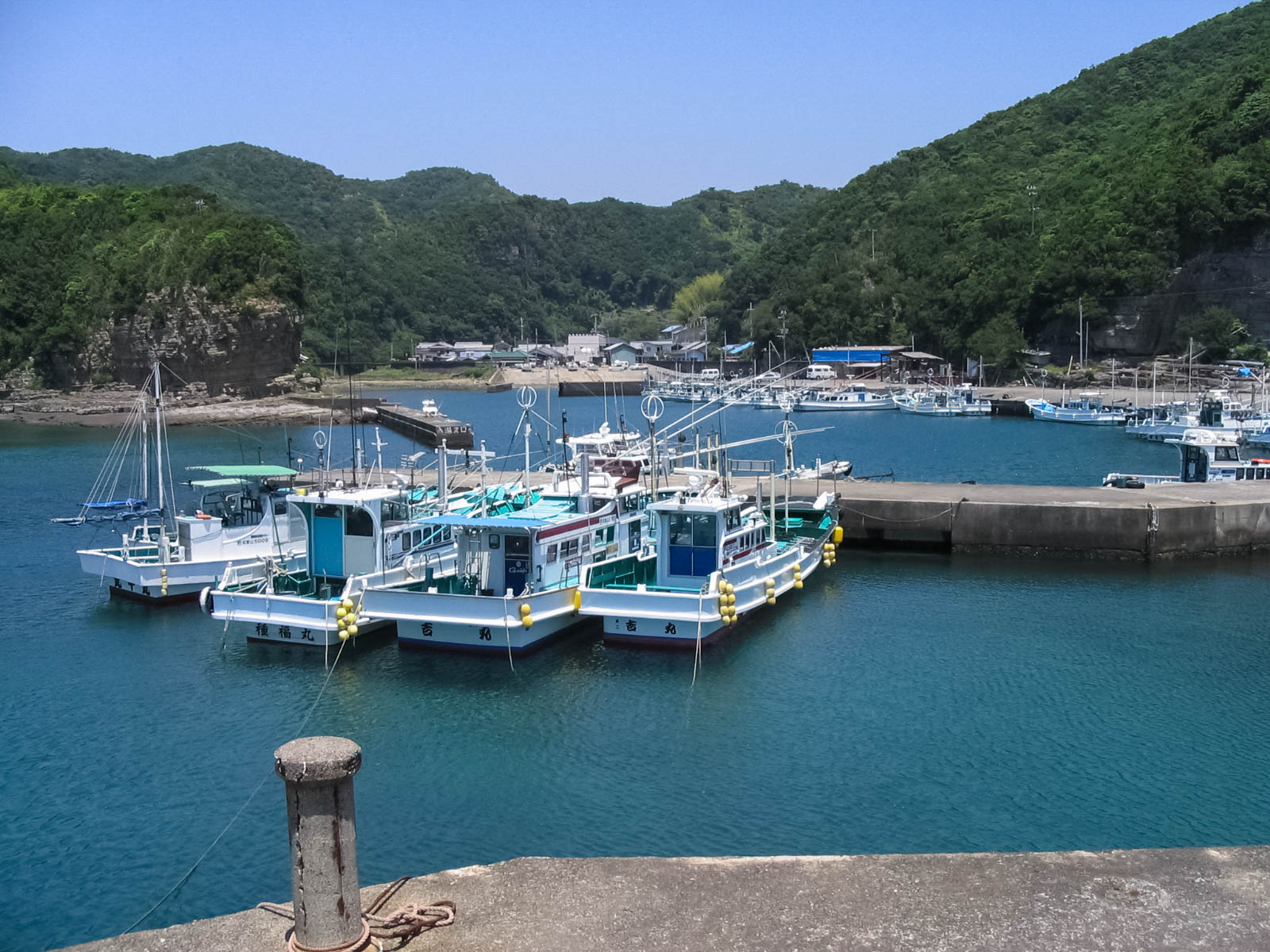 日置川町　市江