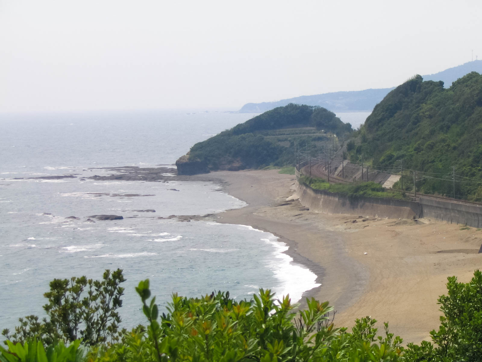 目津、千里海岸